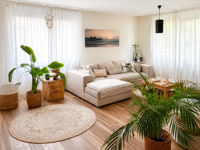 Zimmer mieten in Einigen, Zürich