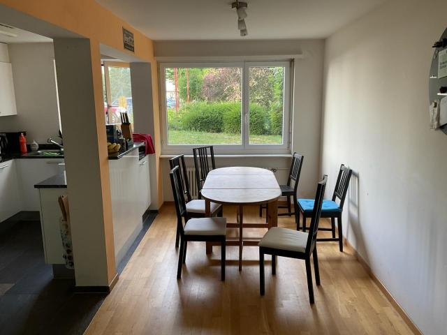 Zimmer mieten in Einigen, Zürich