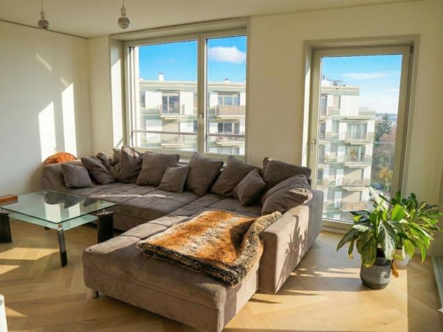 Zimmer mieten in Einigen, Zürich