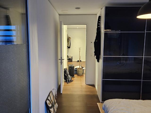 Zimmer mieten in Einigen, Zürich
