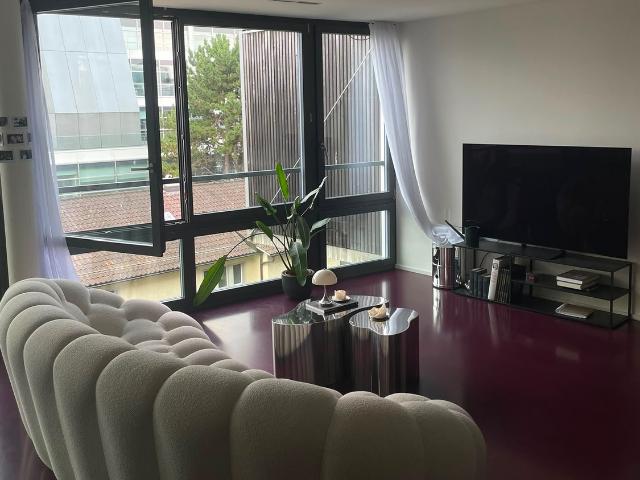 Zimmer mieten in Einigen, Zürich