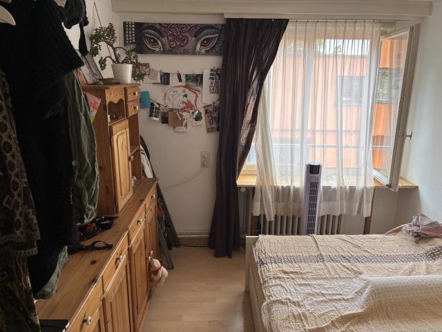 Zimmer mieten in Einigen, Zürich