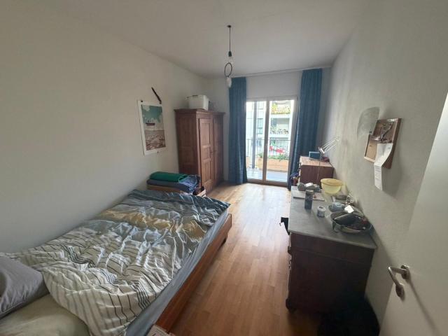 Zimmer mieten in Einigen, Zürich