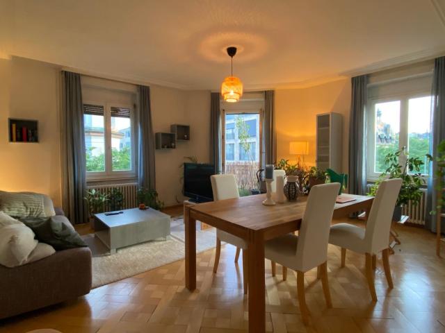 Zimmer mieten in Einigen, Zürich