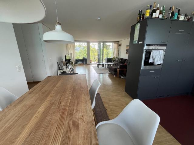 Zimmer mieten in Einigen, Zürich