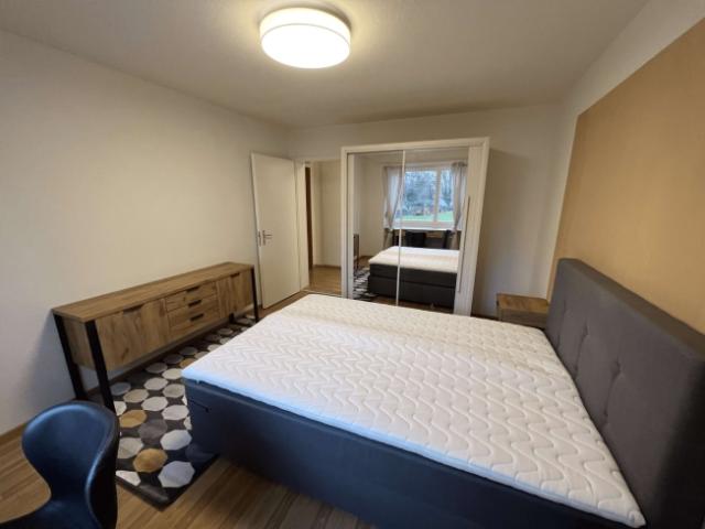 Zimmer mieten in Einigen, Zürich