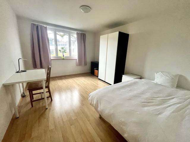 Zimmer mieten in Einigen, Zürich