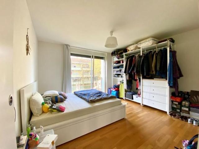 Zimmer mieten in Einigen, Zürich