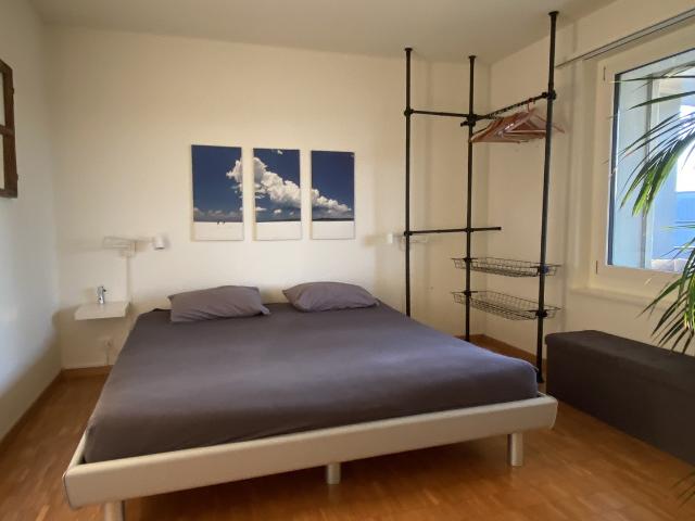 Zimmer mieten in Einigen, Zürich
