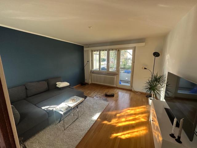 Zimmer mieten in Einigen, Zürich