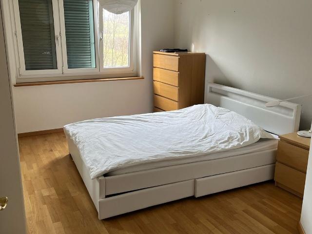 Zimmer mieten in Einigen, Zürich