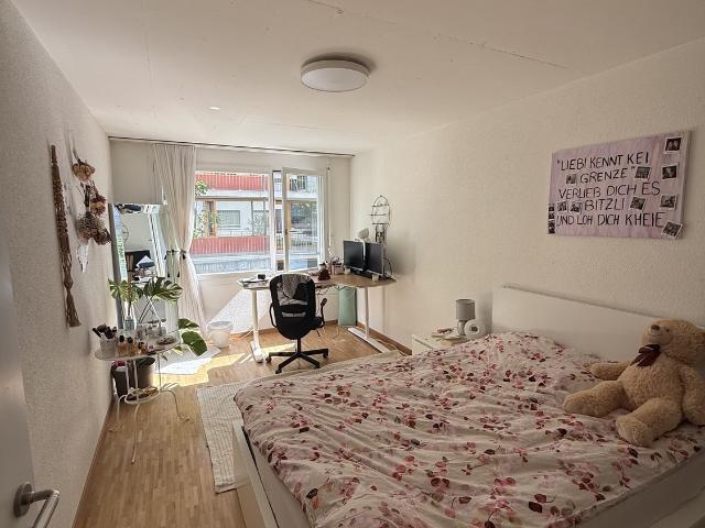 Zimmer mieten in Einigen, Zürich