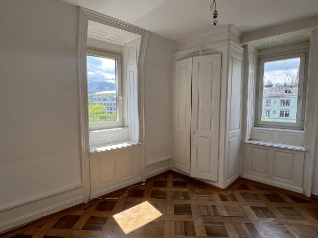 Zimmer mieten in Einigen, Zürich