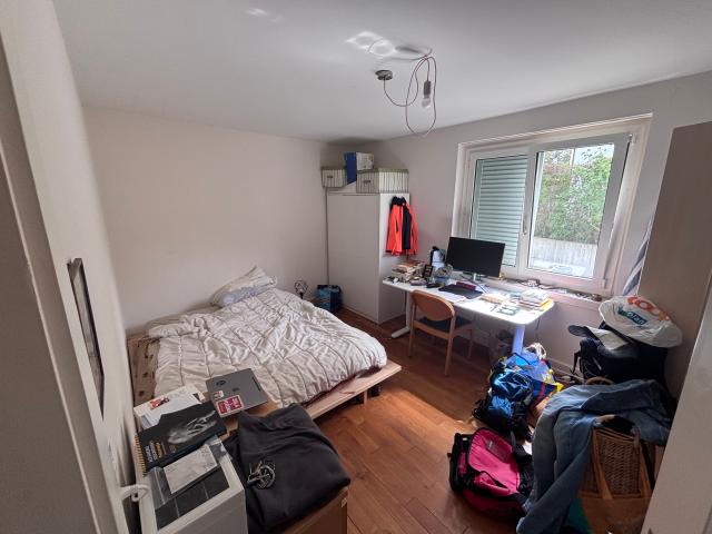 Zimmer mieten in Einigen, Zürich