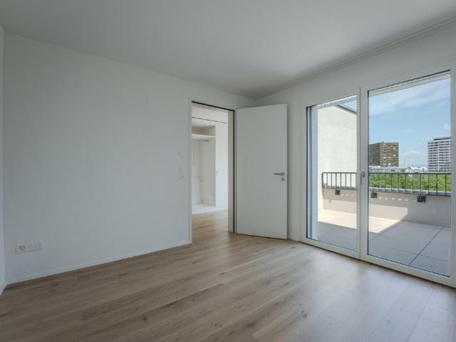 Zimmer mieten in Einigen, Zürich