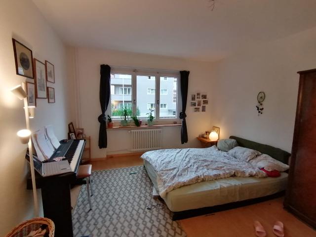 Zimmer mieten in Einigen, Zürich