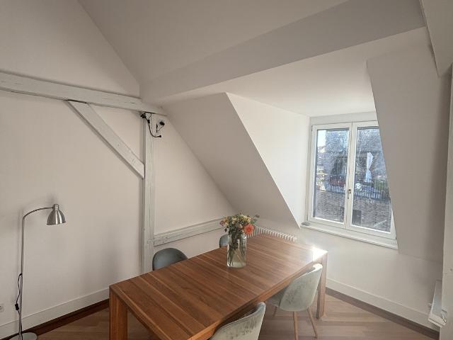 Zimmer mieten in Einigen, Zürich