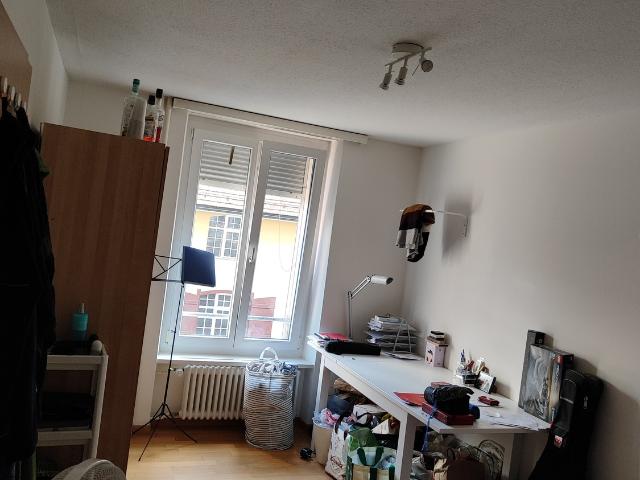 Zimmer mieten in Einigen, Zürich