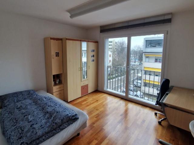 Zimmer mieten in Einigen, Zürich