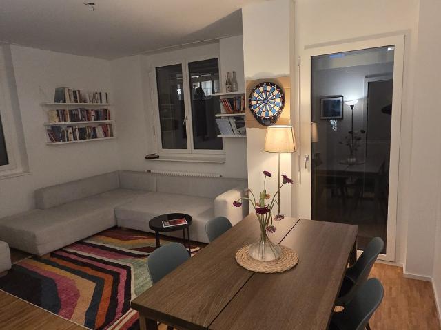 Zimmer mieten in Einigen, Zürich