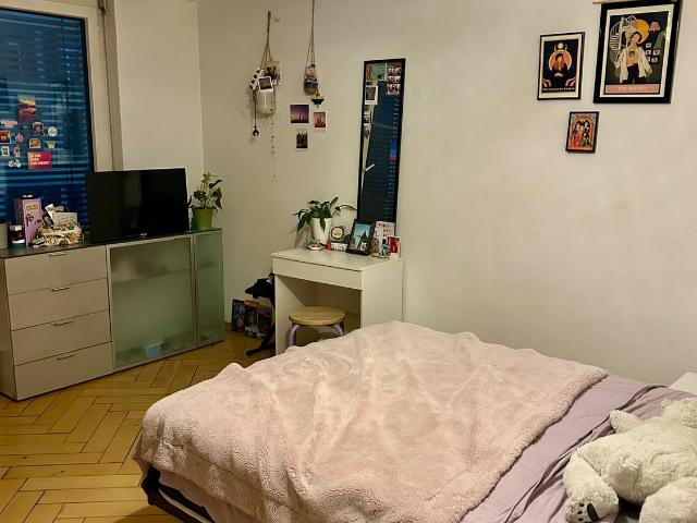 Zimmer mieten in Einigen, Zürich
