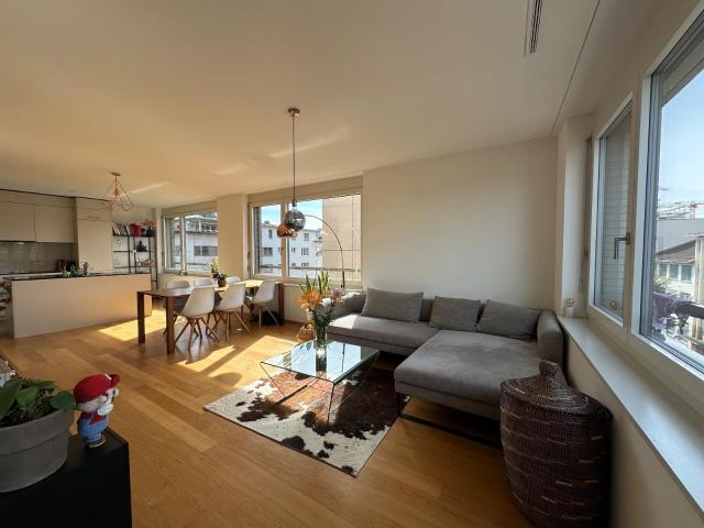 Zimmer mieten in Einigen, Zürich