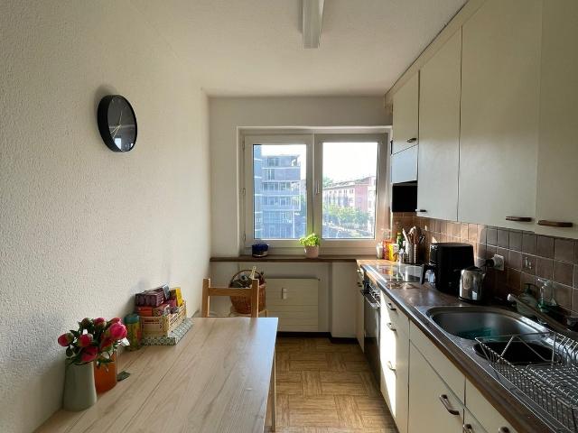 Zimmer mieten in Einigen, Zürich