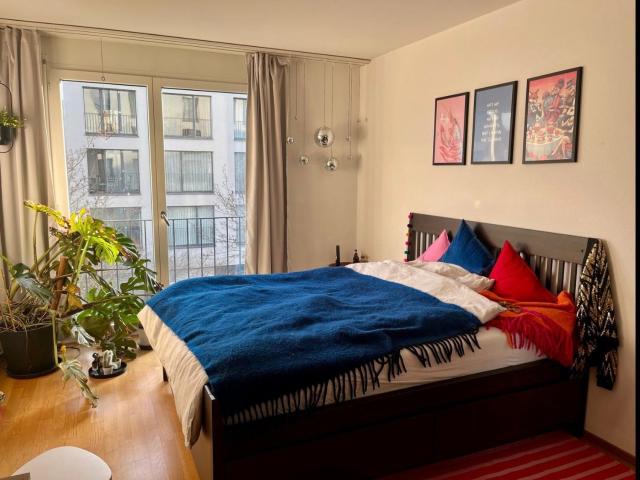 Zimmer mieten in Einigen, Zürich