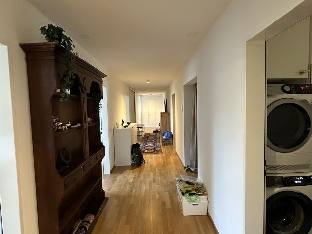 Zimmer mieten in Einigen, Zürich