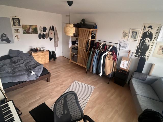 Zimmer mieten in Einigen, Zürich