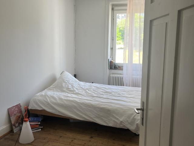 Zimmer mieten in Einigen, Zürich