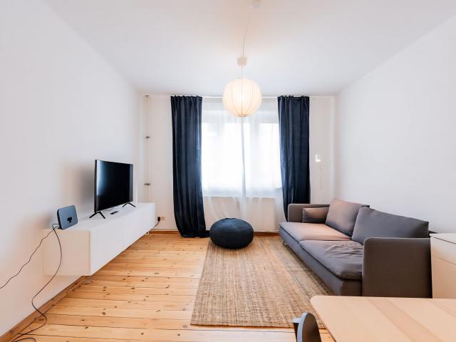 Zimmer mieten in Einigen, Zürich