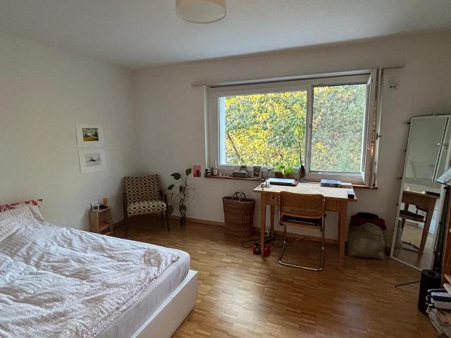 Zimmer mieten in Einigen, Zürich