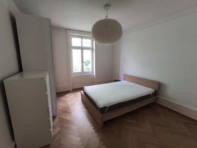 Zimmer mieten in Einigen, Zürich