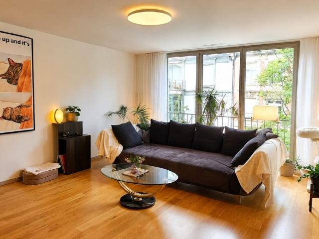 Zimmer mieten in Einigen, Zürich