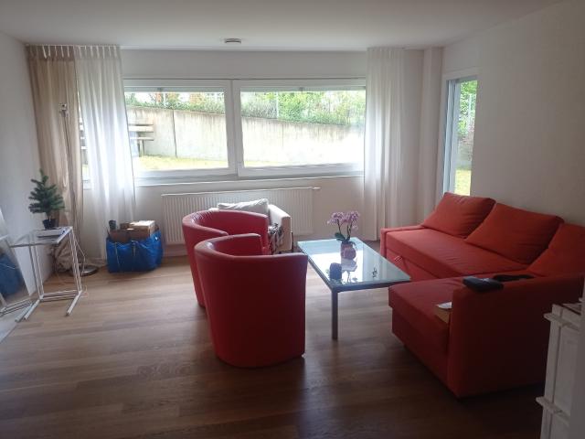 Zimmer mieten in Einigen, Zürich