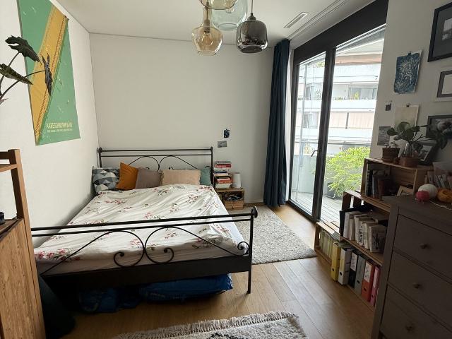 Zimmer mieten in Einigen, Zürich