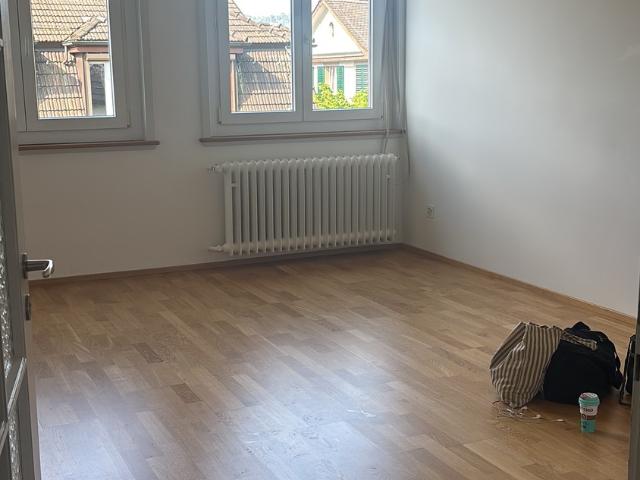 Zimmer mieten in Einigen, Zürich