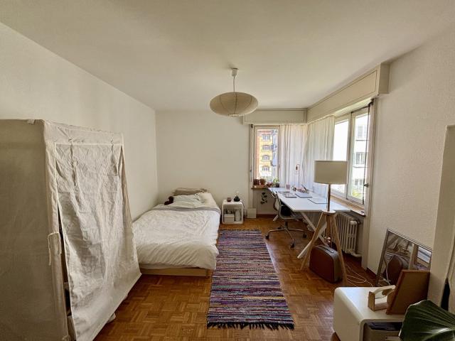Zimmer mieten in Einigen, Zürich