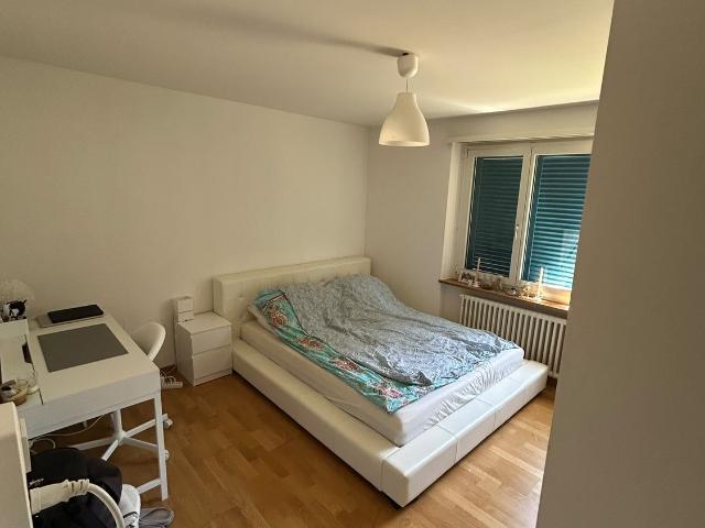 Zimmer mieten in Einigen, Zürich