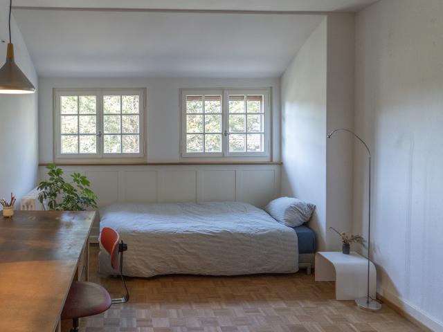 Zimmer mieten in Einigen, Zürich