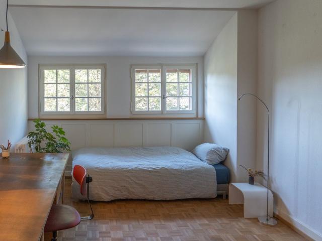 Zimmer mieten in Einigen, Zürich