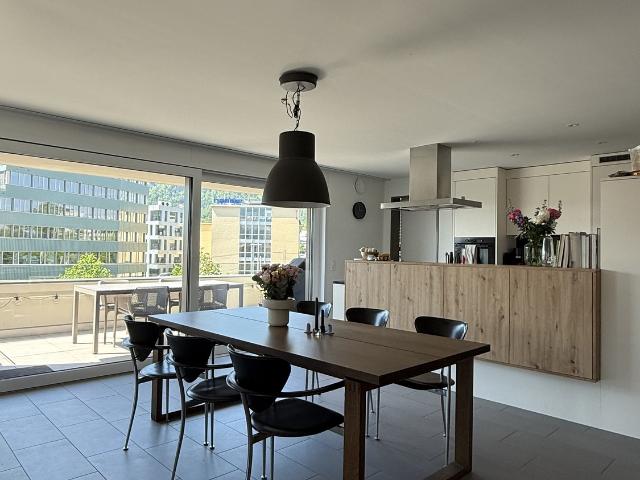 Zimmer mieten in Einigen, Zürich