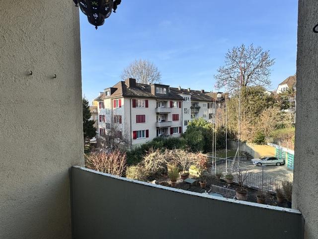 Zimmer mieten in Einigen, Zürich