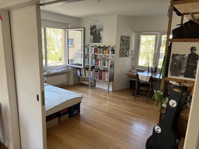 Zimmer mieten in Einigen, Zürich
