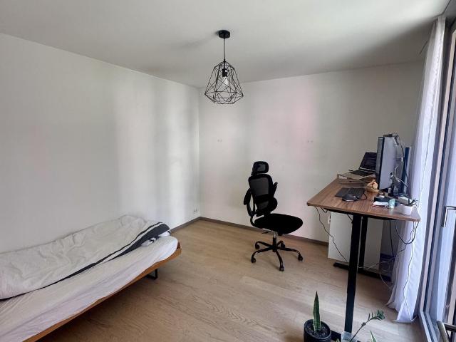 Zimmer mieten in Einigen, Zürich