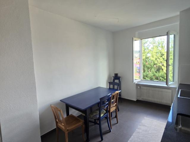 Zimmer mieten in Einigen, Zürich
