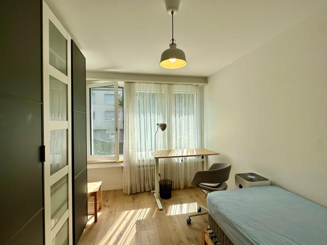 Zimmer mieten in Einigen, Zürich