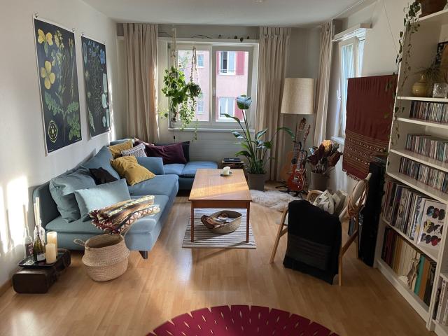 Zimmer mieten in Einigen, Zürich