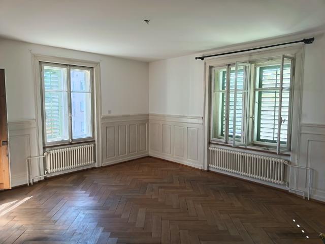 Zimmer mieten in Einigen, Zürich